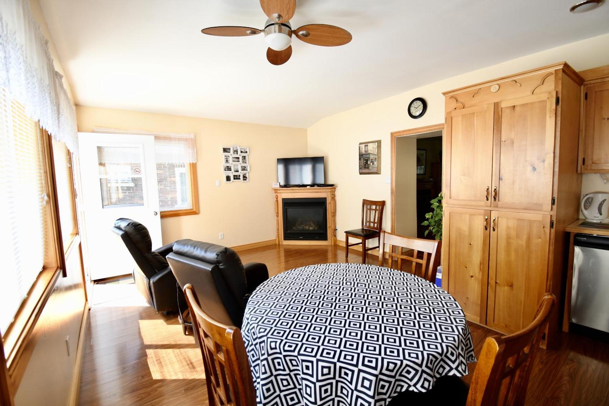Dewar'S Inn And Cottages Prescott Habitación foto